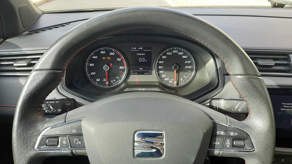 SEAT Arona 1.0 TSI FR 110Cv de Abril de 2021