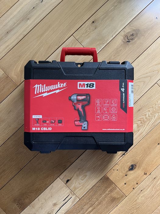Milwaukee M18 Zakretarka Udarowa 1/4 CBLID