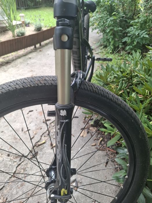 Amortyzator rowerowy manitou black comp 26" 100mm z regulacją skoku.