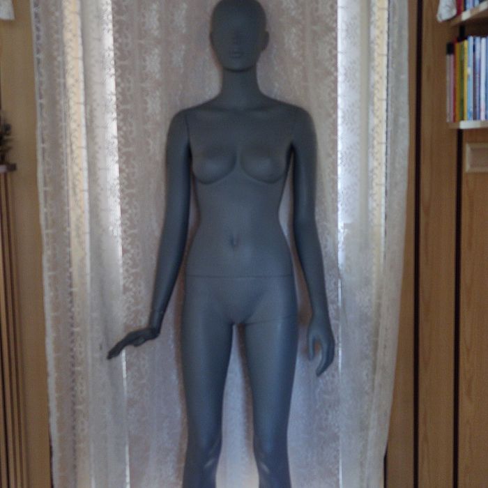 Manekin  More Mannequins damski