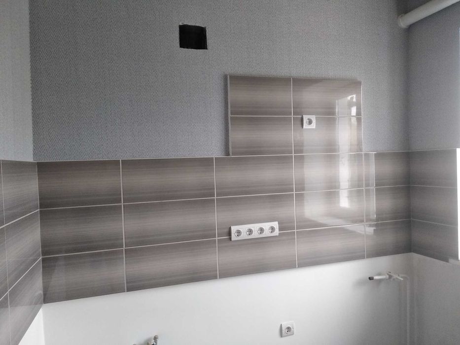 Поклейка обоев,ремонт квартир