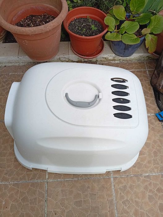 Wc Gato XXL - (70x50x50) fechado com portas oscilantes