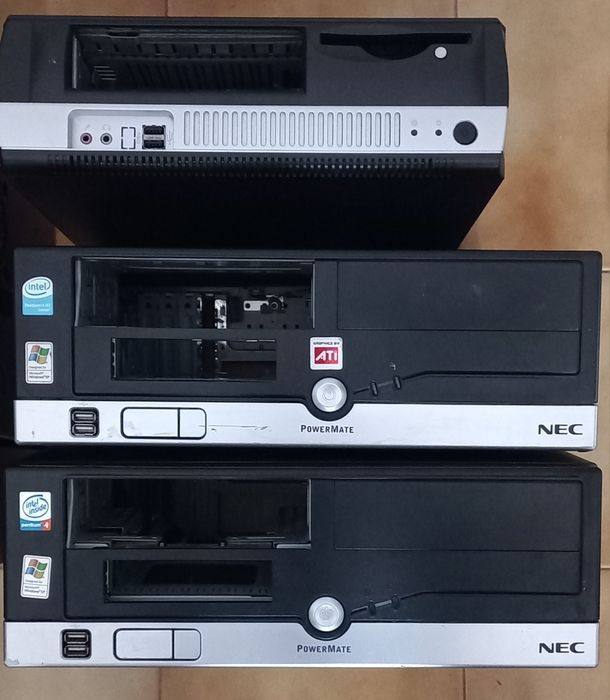 Caixa horizontal com fonte para pc com licença Windows