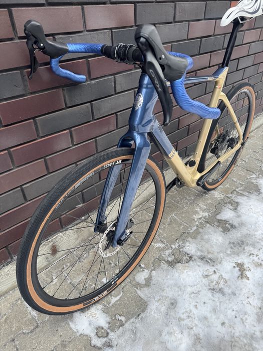 Bianchi Arcadex 2023