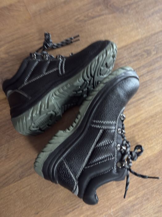 Buty robocze z noskami