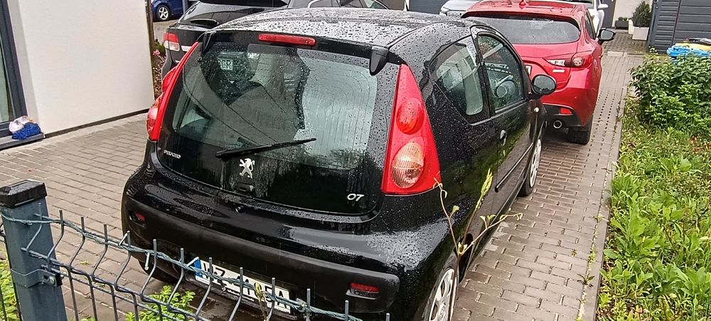 Peugeot 107 Hatchback 3d Facelifting 1.0 12V 68KM