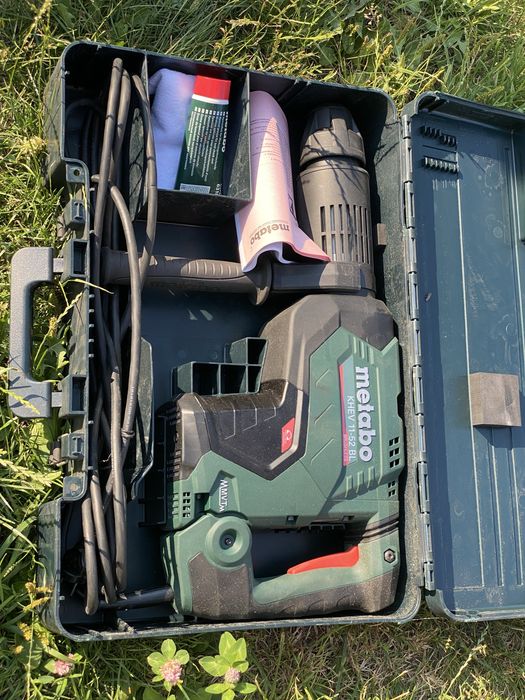 перфоратор Metabo KHEV 11-52 BL