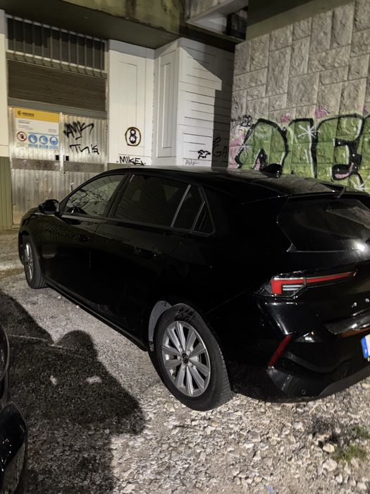 Alugo opel astra 2025