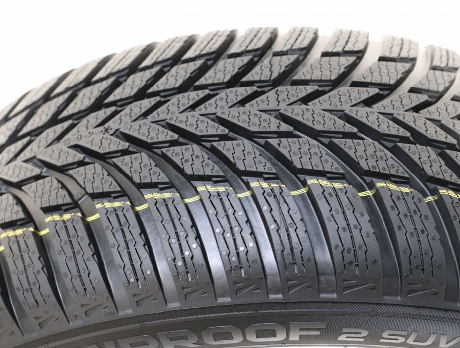 Nokian snowproof 2 215 65 R17 НЕ Michelin Continental Hankook Goodyear