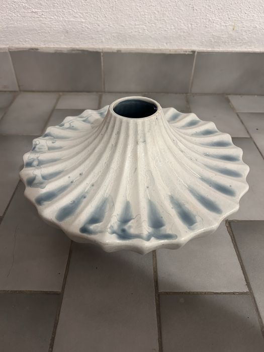 Jarra canelada ceramica