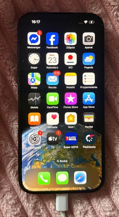 IPHONE 15 89%bateria