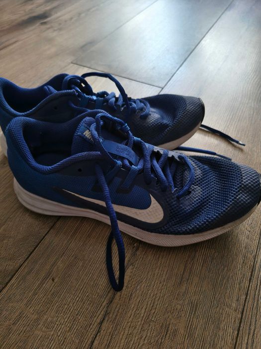 buty NIKE roz. 37,5