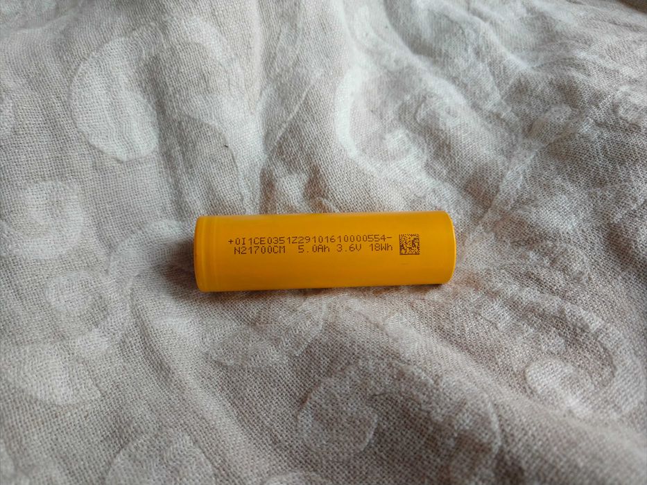 Повербанк 40000 mah 22.5w швидка зарядка PD QC 21700 8шт. на гвинтах