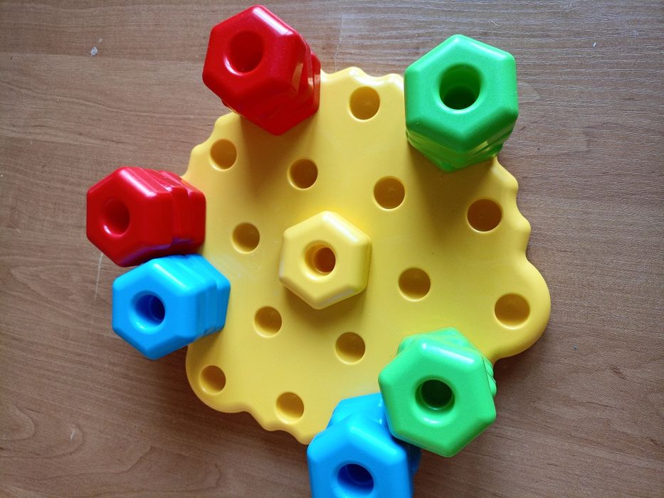 Розвиваючі пазли, сортер для найменших