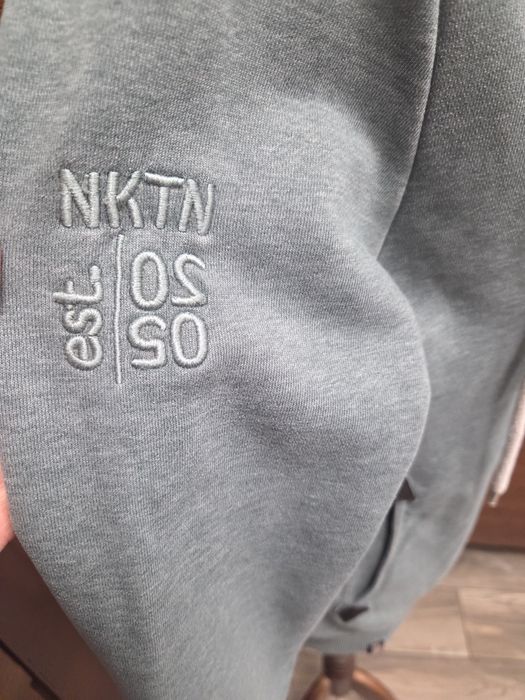 Zielona bluza  Naketano