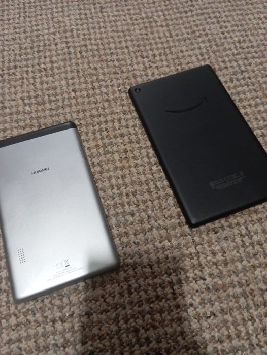 Zestaw 2 tablety Huawei i Amazon