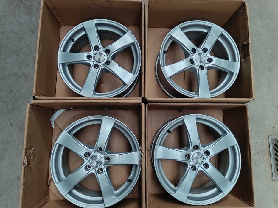 Felgi Aluminiowe Audi VW 7,5x17 5x112 Et48 komplet