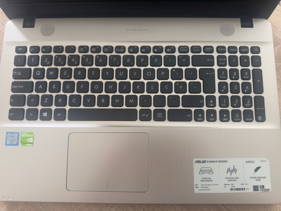 Portátil Asus 15.6” | i5 | 8 GB RAM | SSD Rápido | impecável