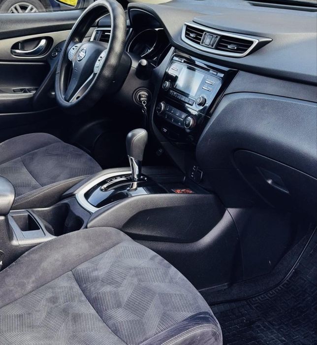 Nissan Roque 2016р, 2.5л, газ/бензин на автоматі
