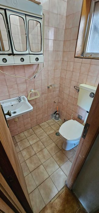 Aluguer para empresas/escritórios/armazém