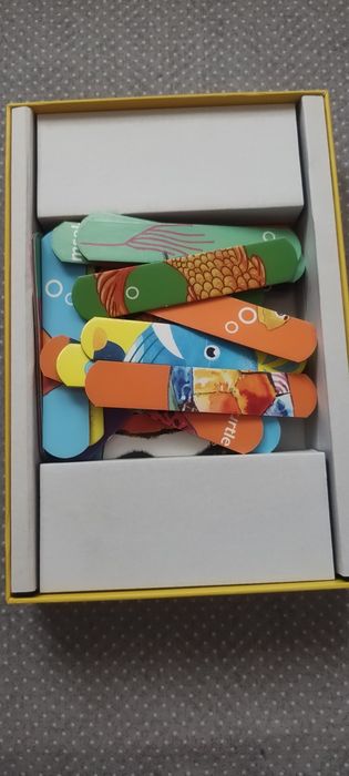 Продам яскраві пазли