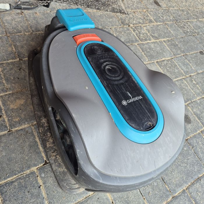 Używany robot koszący Gardena 1500m2