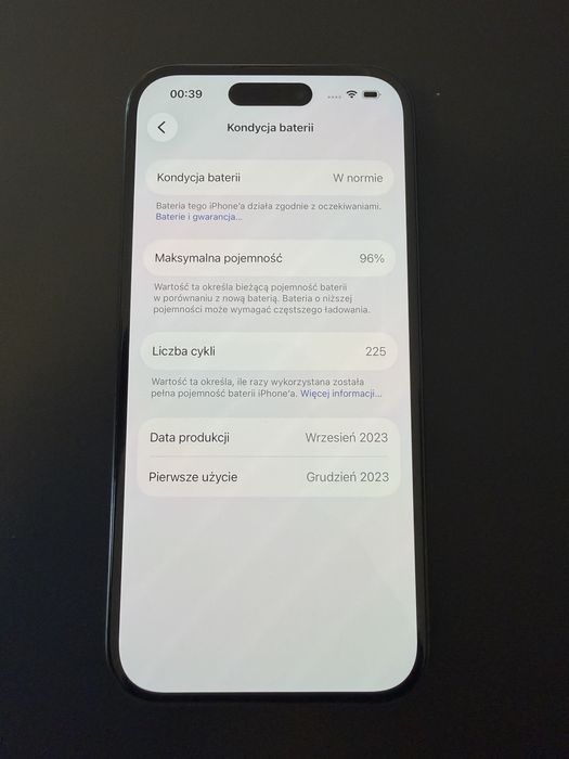 Iphone 15 256 bateria 96%