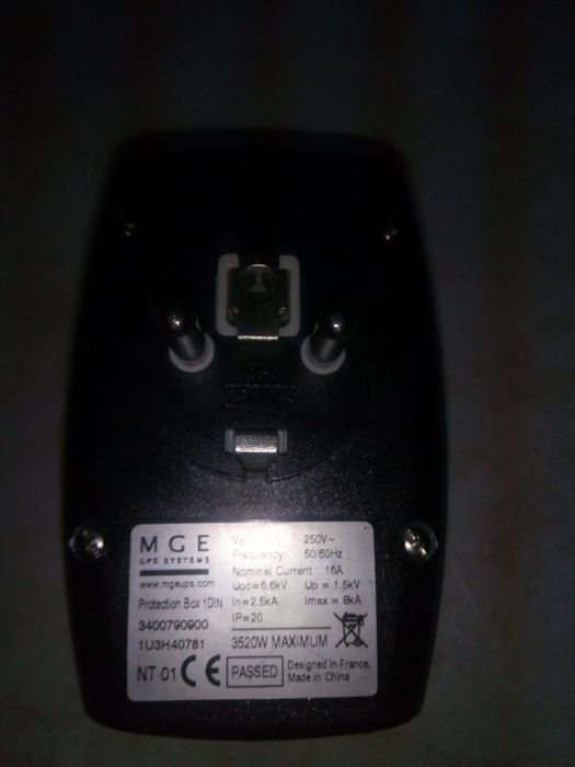 Tomada de Picos de corrente MGE437360161603594242