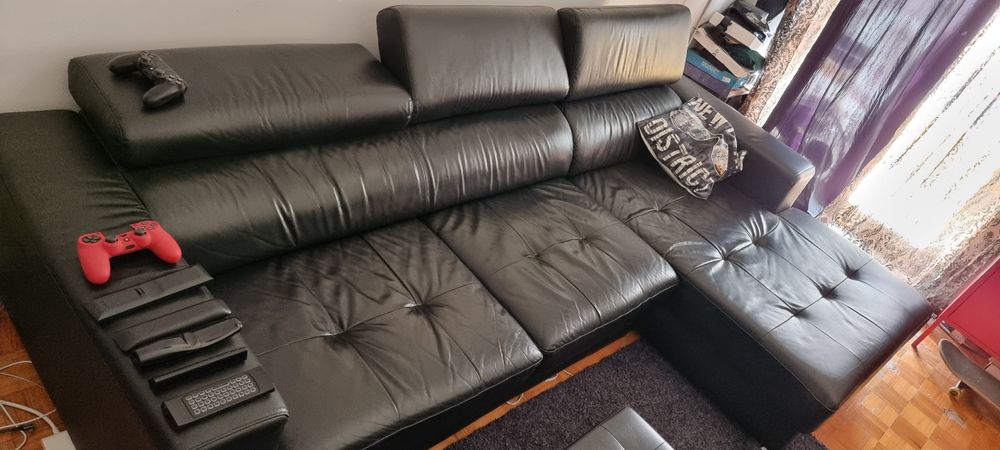 Vendo Sofá em pele preto