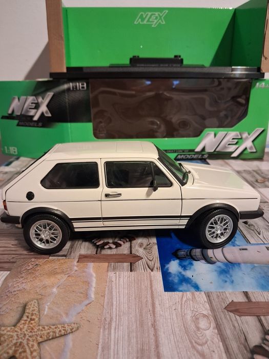Volkswagen Golf I GTI Welly 1:18 kolekcjonerski