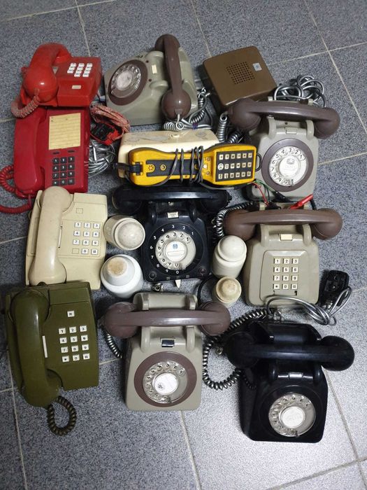 Telefones antigos