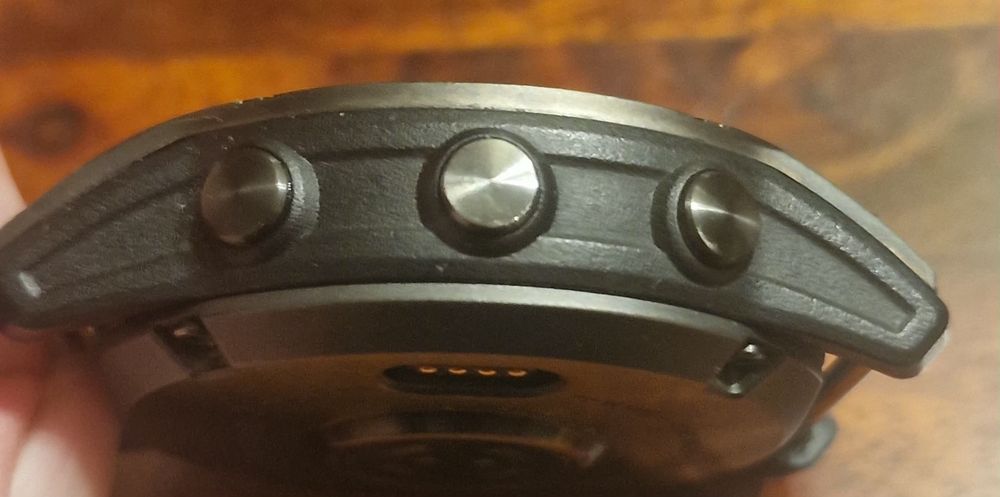 Garmin Enduro 2  Titan Solar  Sapphire