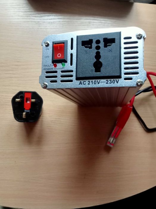 Продам інвертор 1500VA