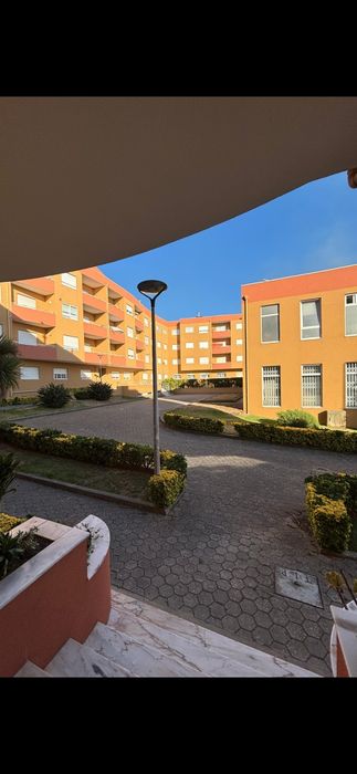 Alugo T2+1 em Vilar do Paraiso
