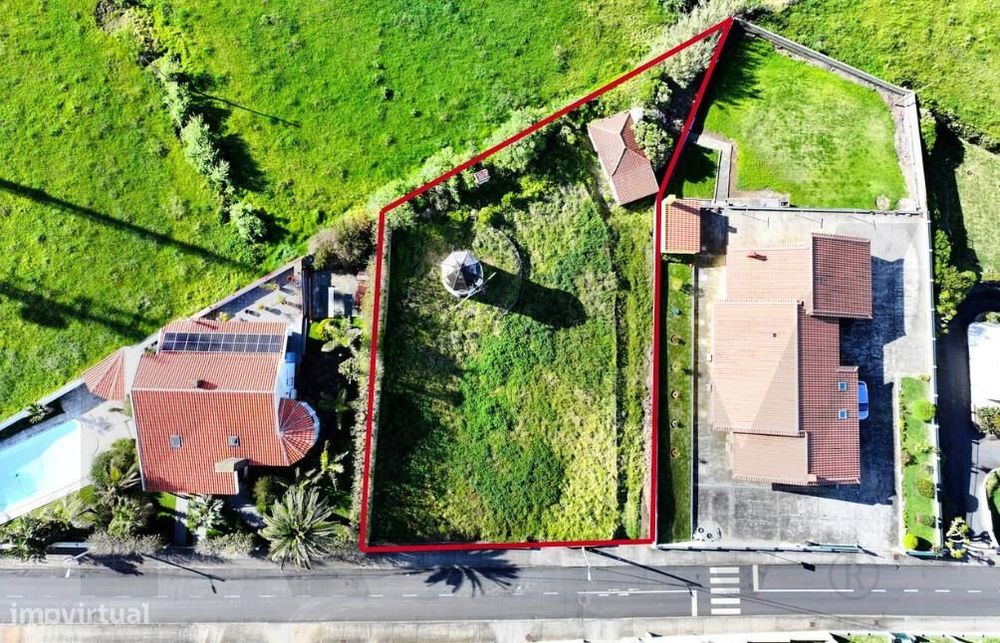 Terreno Urbano com Vista Mar | Ginjal – Vila do Porto