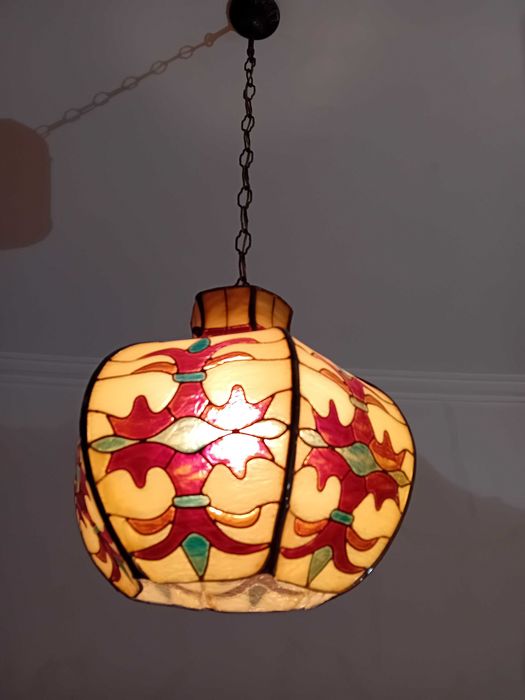 Candeeiro a imitar vidro