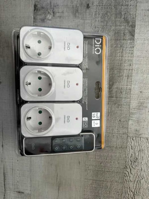 Kit 3 Tomadas Telecomandadas DiO + Comando Remoto (Novo)
