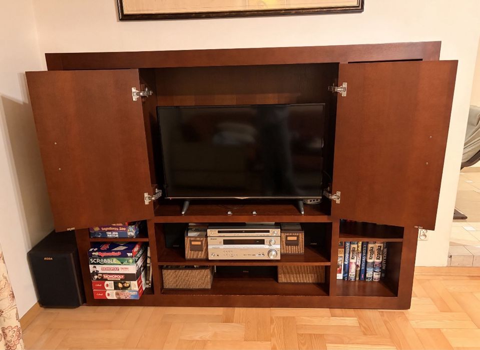 Drewniana komoda szafka RTV biblioteczka na książki regał