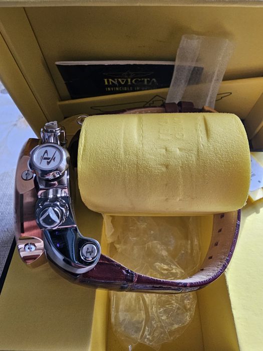 Relógio Invicta Venom Novo na caixa nunca usado com garantia