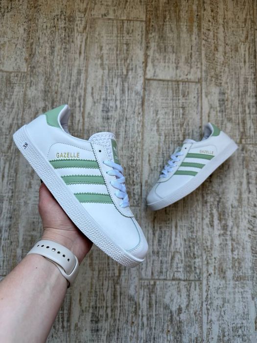 Адідас Газель Кросівки жіночі шкіряні Adidas Gazelle білі з зеленим женские Адидас газель белые  розмір 36,38,41