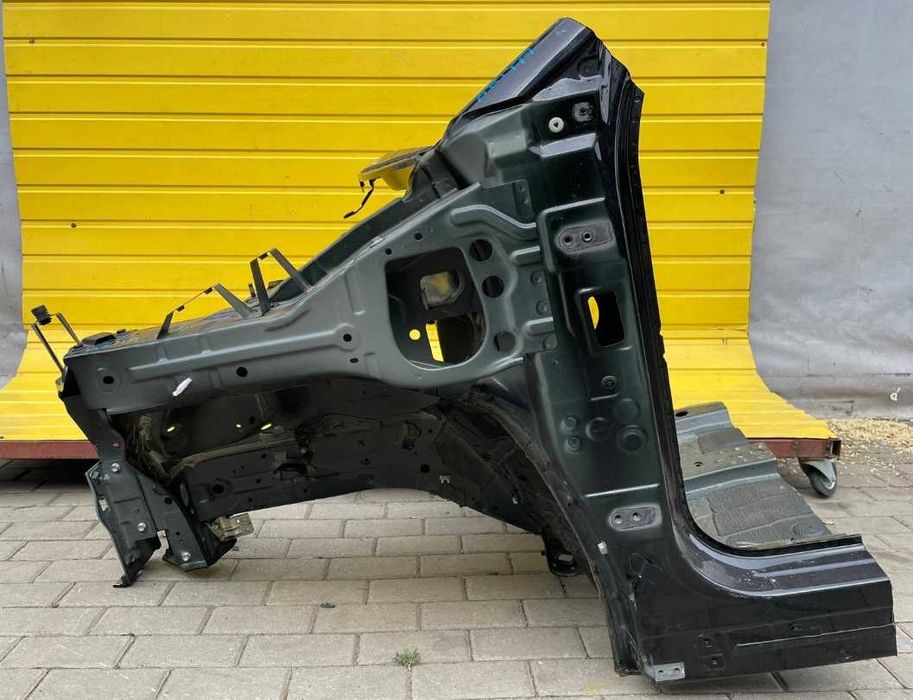 Двері Nissan Ariya Розборка Ниссан Нісан Арія Нисан Ария Четверть