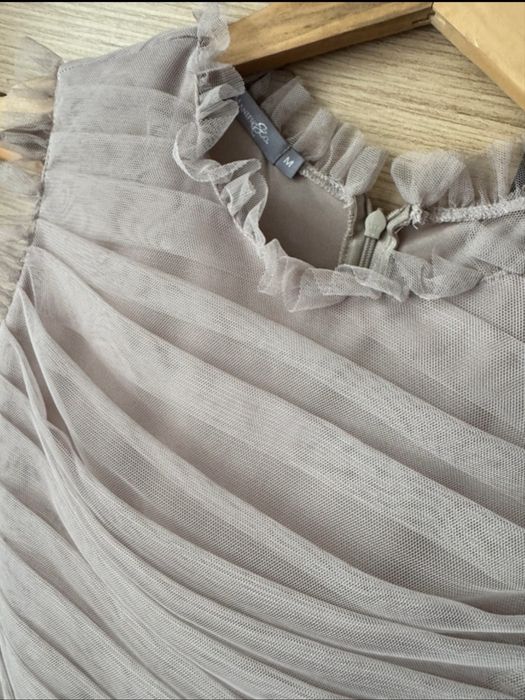 Przepiękna sukienka założona tylko raz marki Manifiq & co M