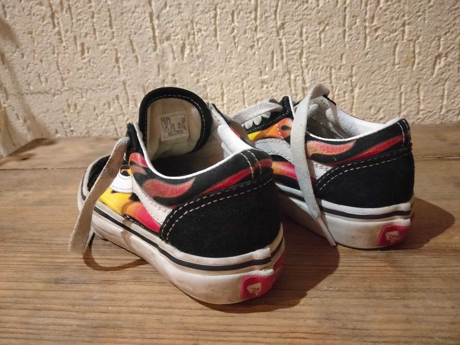 Tênis Vans de fogo num 27 - ótimo estado