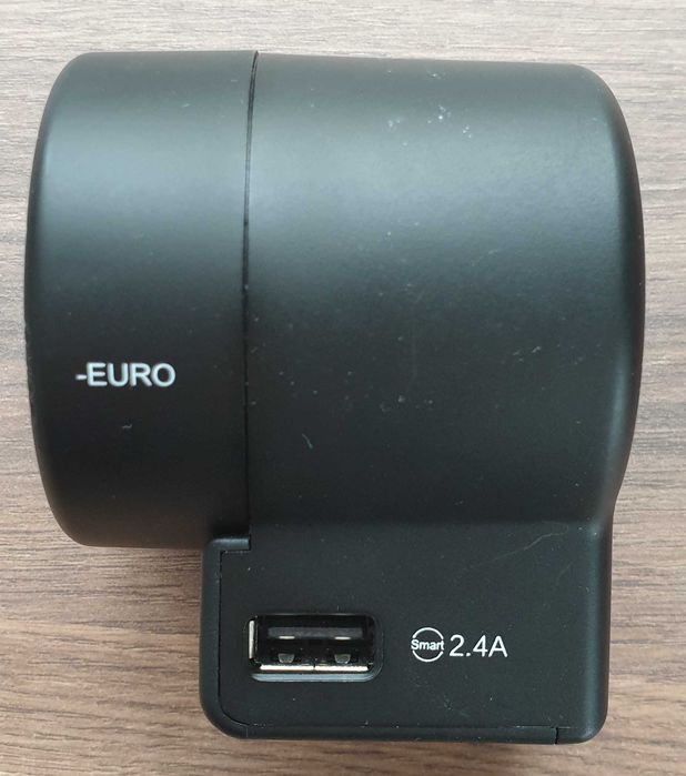 Зарядний пристрій / перехідник Baseus Rotation Travel Charger 2*USB