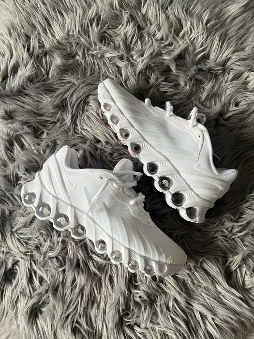 Знижка ‼️ Кросівки Nike Air Max DN8