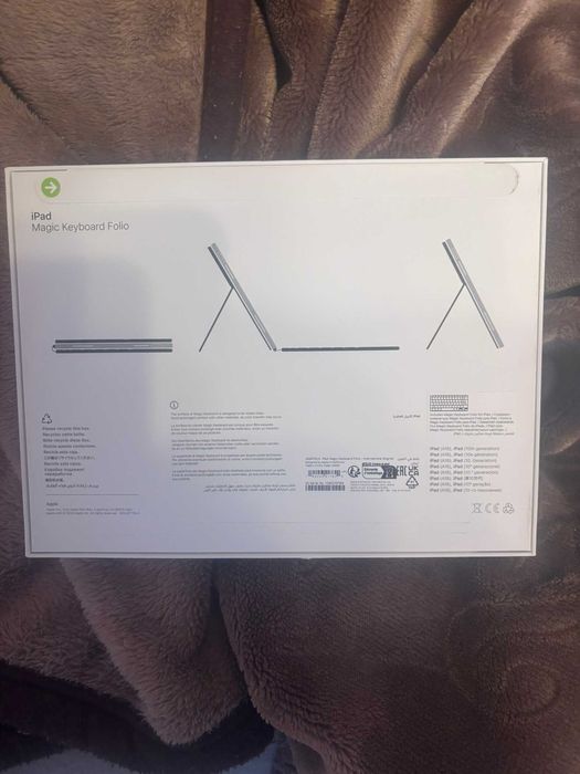 Apple Magic Keyboard Folio klawiatura do iPada
