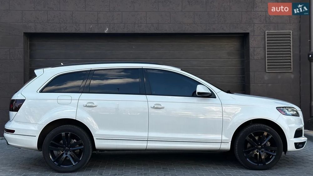 ПРОДАЮ   Audi Q7 2015 4L або обмін на землю,MAN