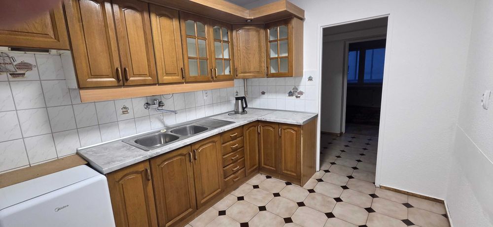 mieszkanie 3 pokoje 64m2 parter Aleja Pokoju w Krakowie