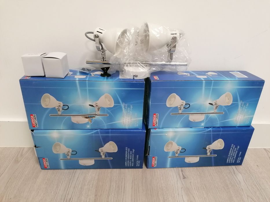 Lampa-kinkiet GU 10-230V