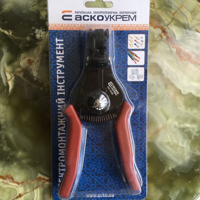Инструмент для снятия изоляции АСКО-УКРЕМ HS-700B